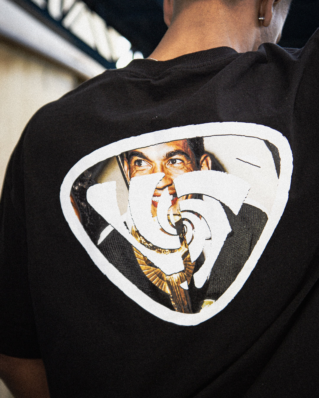 CAMISETA ANJO DAS PERNAS TORTAS